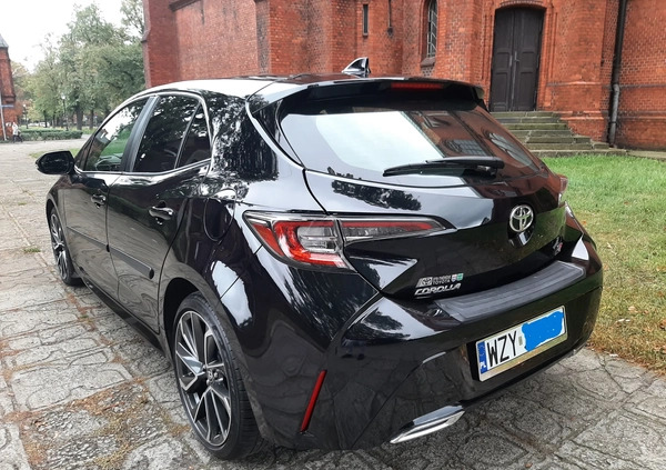Toyota Corolla cena 68000 przebieg: 56000, rok produkcji 2019 z Żyrardów małe 56